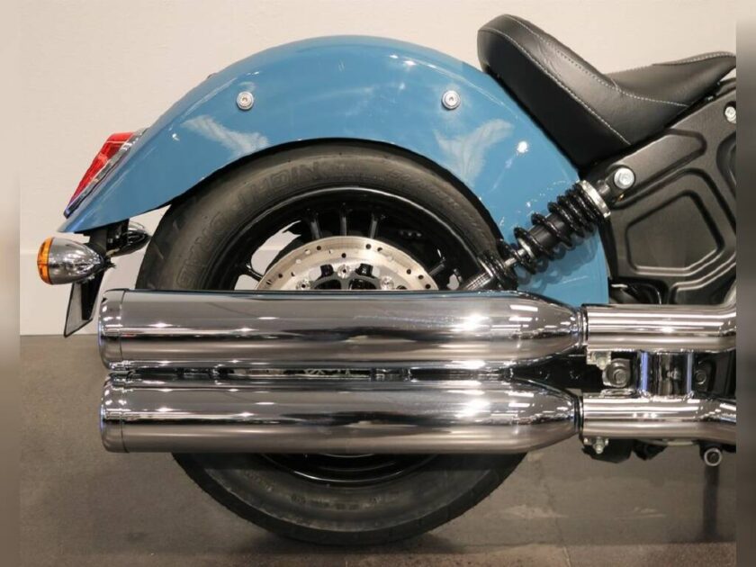 2022 Indian Scout® Sixty ABS Storm Blue - Image 10