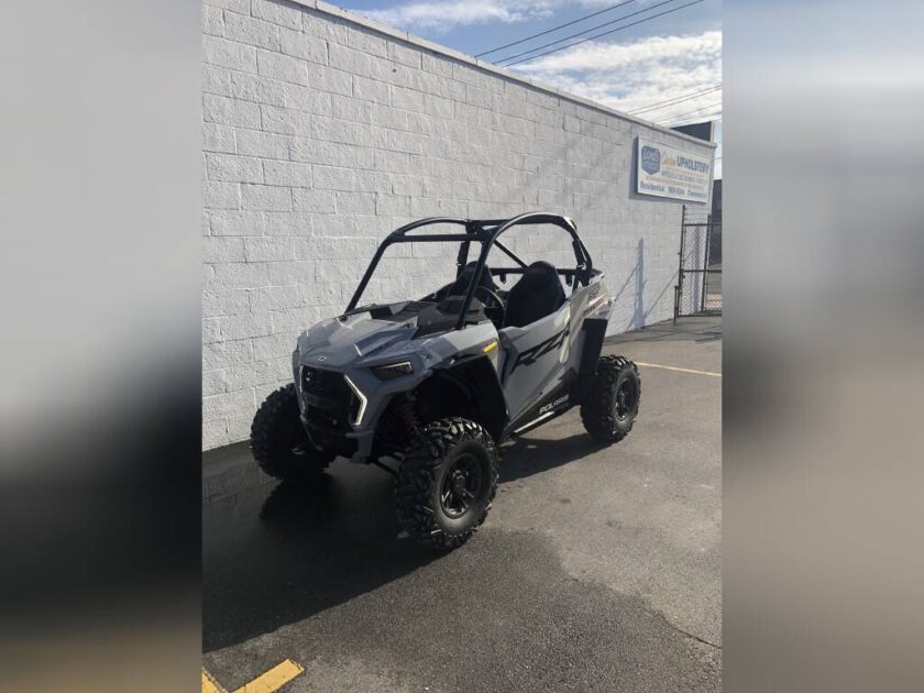 2023 Polaris RZR Trail S 1000 Premium Ghost Gray - Image 3