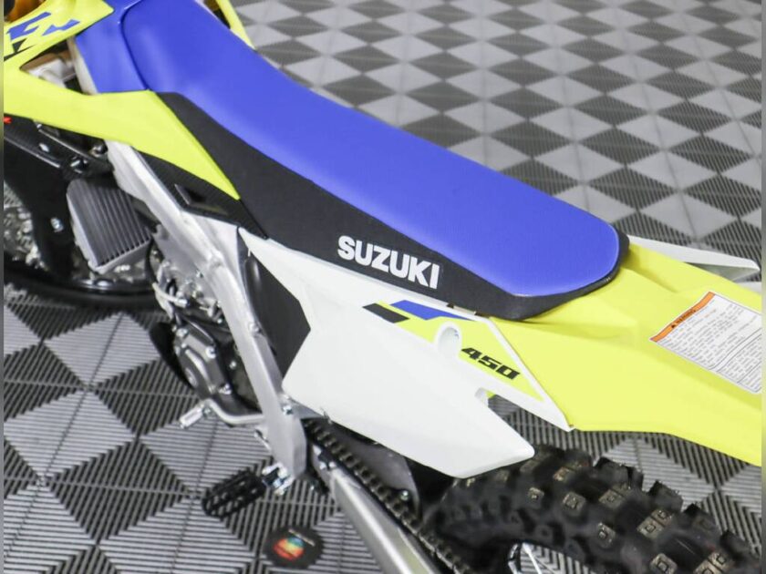 2023 Suzuki RM-Z450 - Image 6