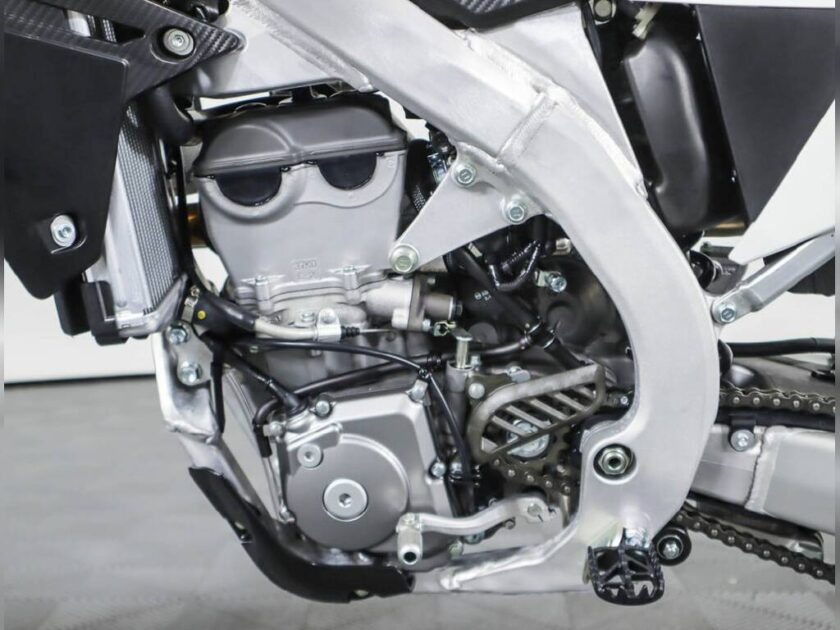 2023 Suzuki RM-Z450 - Image 3