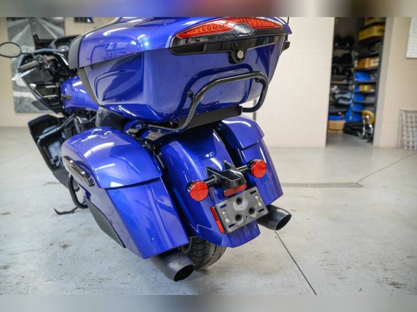 2022 Indian Motorcycle® Pursuit Dark Horse with Premium Package Spirit Blue Met - Image 28