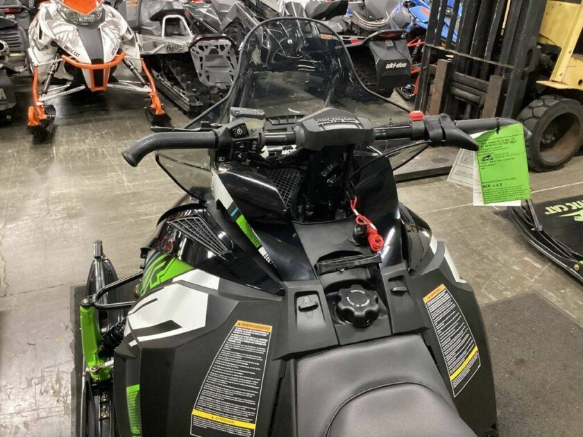 2023 Arctic Cat® Snowmobile ZR 6000 R-XC Manual For Sale - Image 4