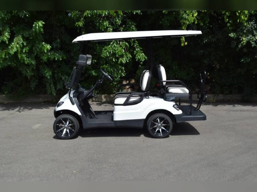 2022 Icon Electric Vehicles i40 Electric - Image 2